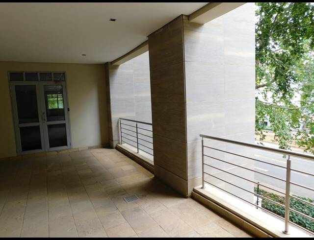 1,020M² OFFICE TO LET IN ILLOVO